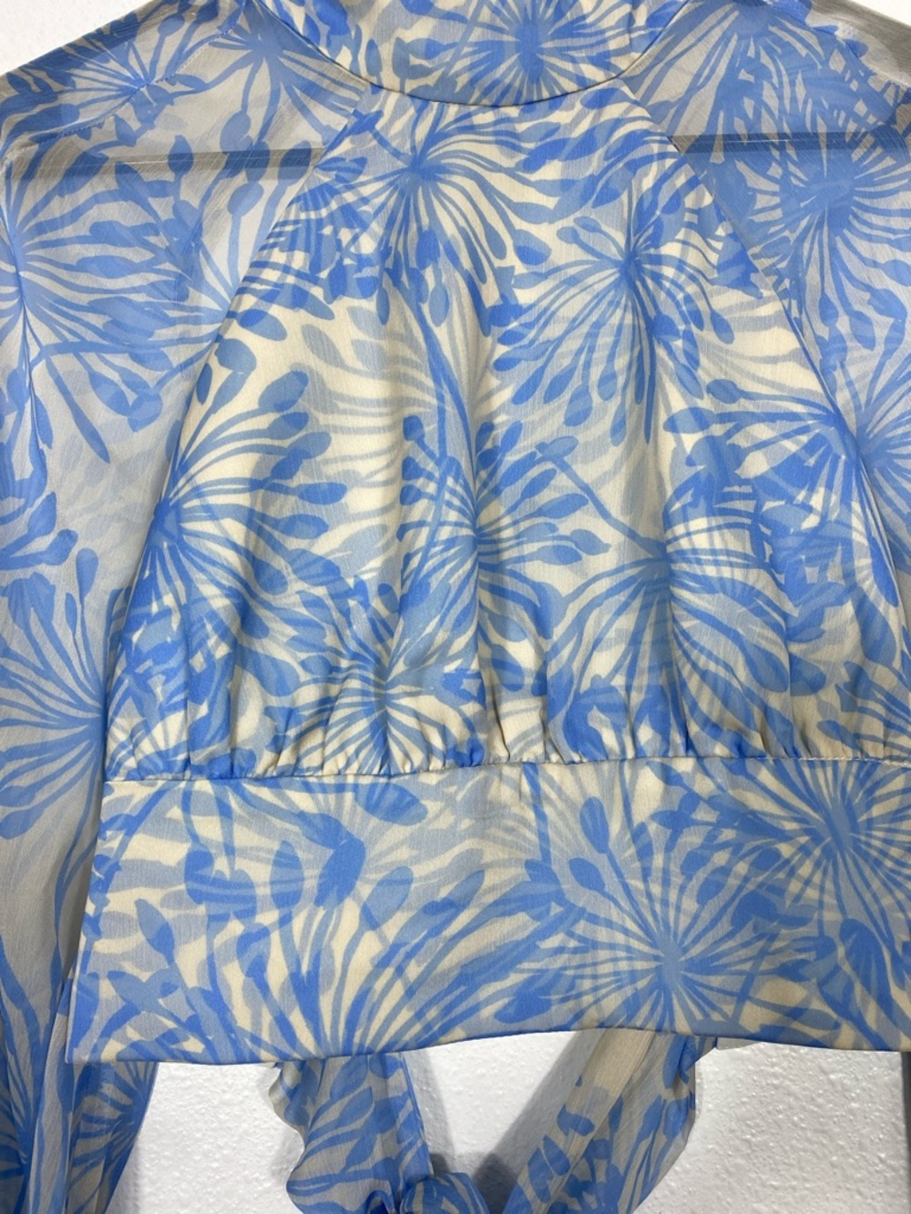 Amanda Uprichard Light Blue Floral Sheer Tie-Waist Crop Top Size S - Picture 6 of 16